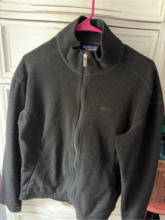 Patagonia Jackets & Blazers - Patagonia Women’s Large “Synchilla” Late 90’s Black Full-Zip Fleece Jacket. UEC.